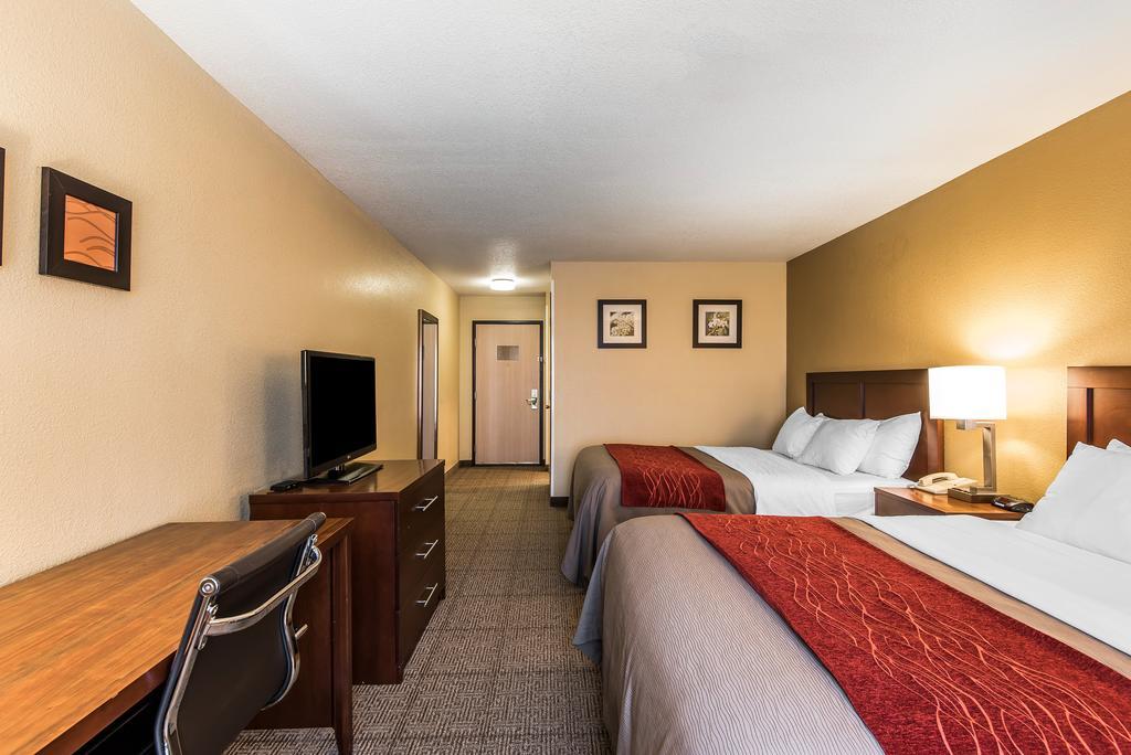 Quality Inn & Suites Bethany Εξωτερικό φωτογραφία
